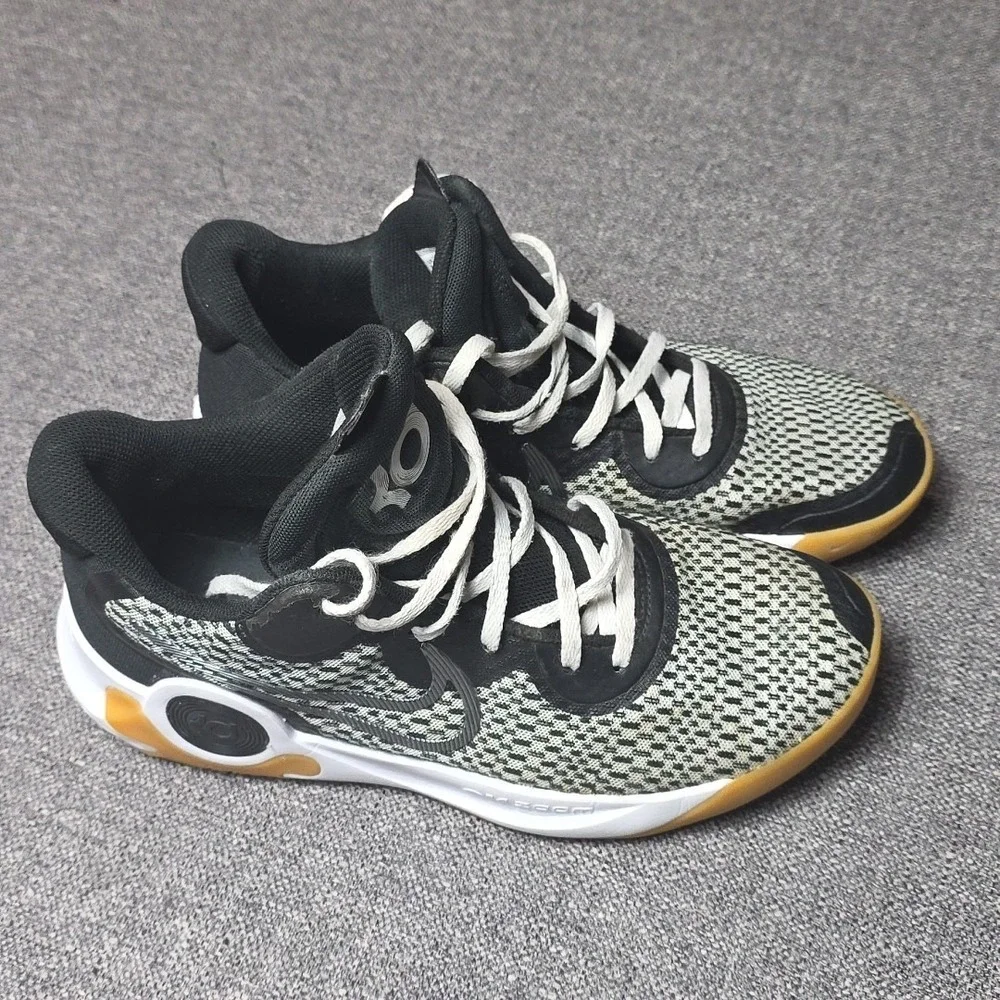 Nike Men's KD Trey 5 IX Basketball Size 8.5 Smoke Grey White Black CW3400-006